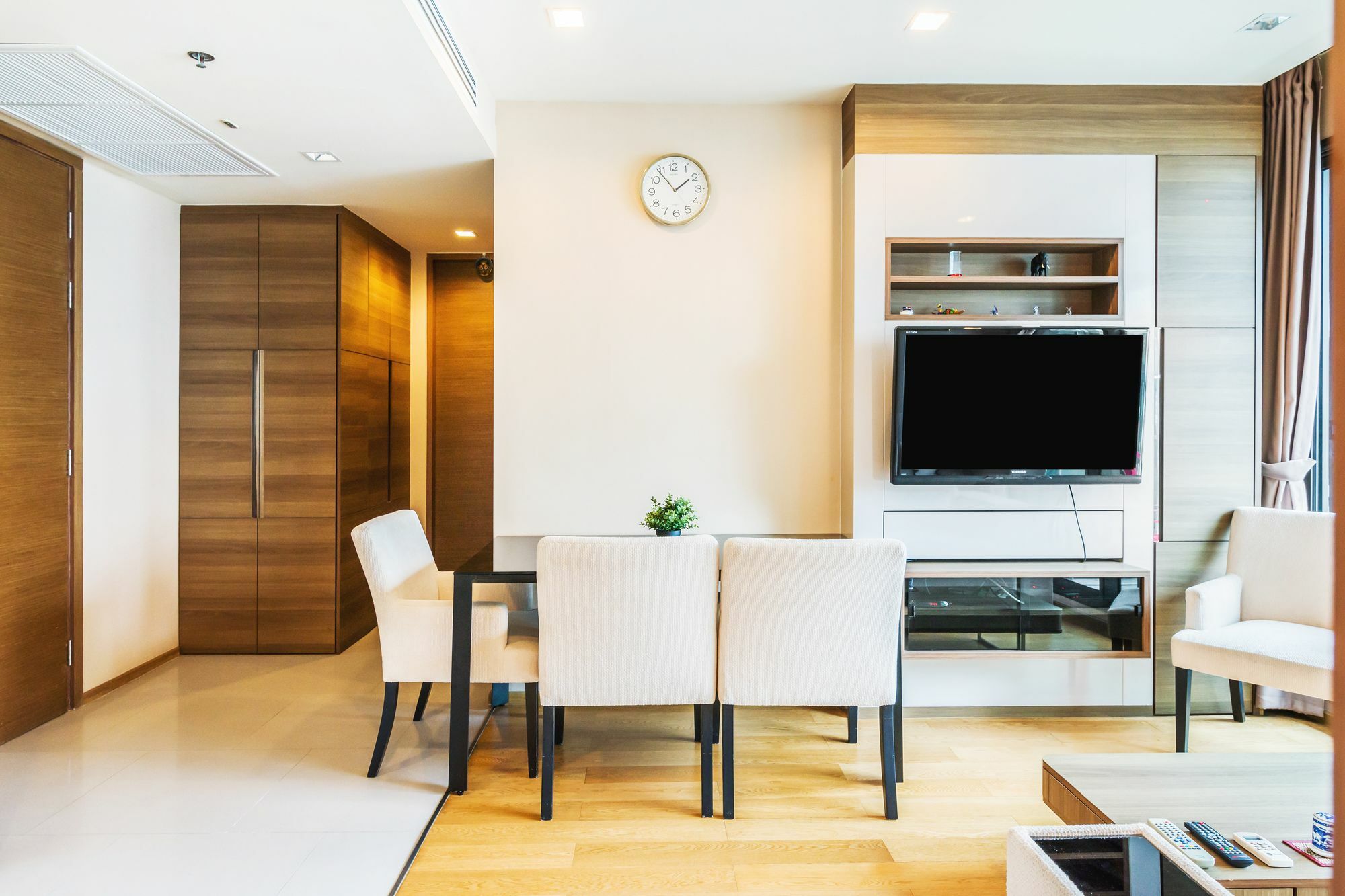The Address Sathorn By Favstay Bangkok Exterior photo
